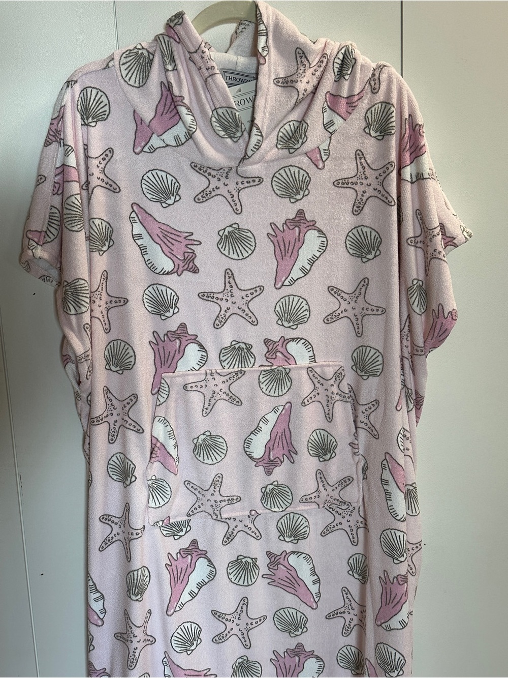 Throwzy One Size Pink Shell Pattern Hooded Poncho Cover Up